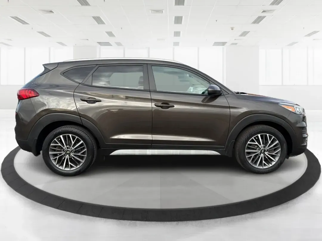 2019 Hyundai Tucson SEL (KM8J3CAL6KU) with an Theta 2.4L I-4 gasoline direct injection engine, located at 1184 Kauffman Ave, Fairborn, OH, 45324, (937) 908-9800, 39.807072, -84.030914 - 2019 Hyundai Tucson SEL - Photo#1