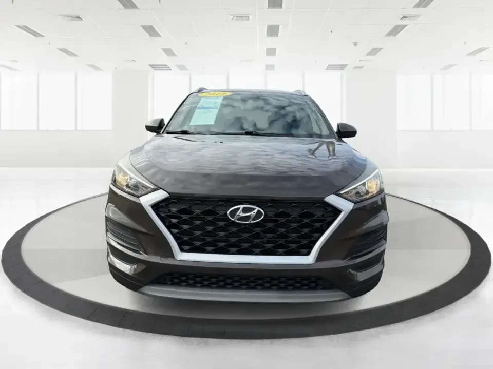 2019 Hyundai Tucson SEL (KM8J3CAL6KU) with an Theta 2.4L I-4 gasoline direct injection engine, 6A transmission, located at 1230 East Main St, Xenia, OH, 45385, (937) 908-9800, 39.688026, -83.910172 - 2019 Hyundai Tucson SEL - Photo#7