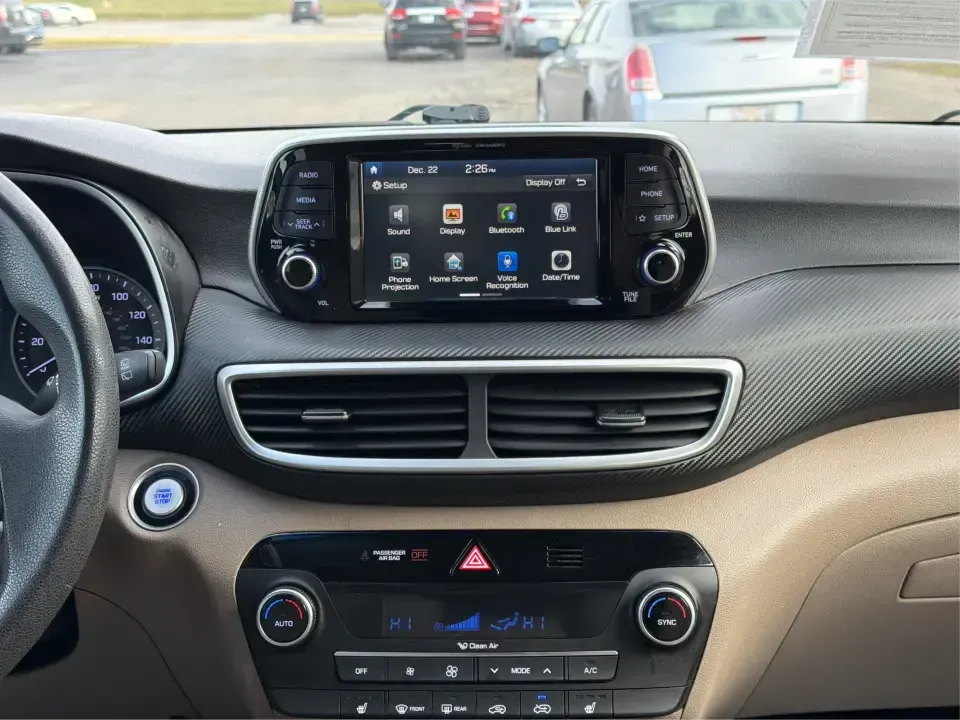 2019 Hyundai Tucson SEL (KM8J3CAL6KU) with an Theta 2.4L I-4 gasoline direct injection engine, 6A transmission, located at 1230 East Main St, Xenia, OH, 45385, (937) 908-9800, 39.688026, -83.910172 - 2019 Hyundai Tucson SEL - Photo#13