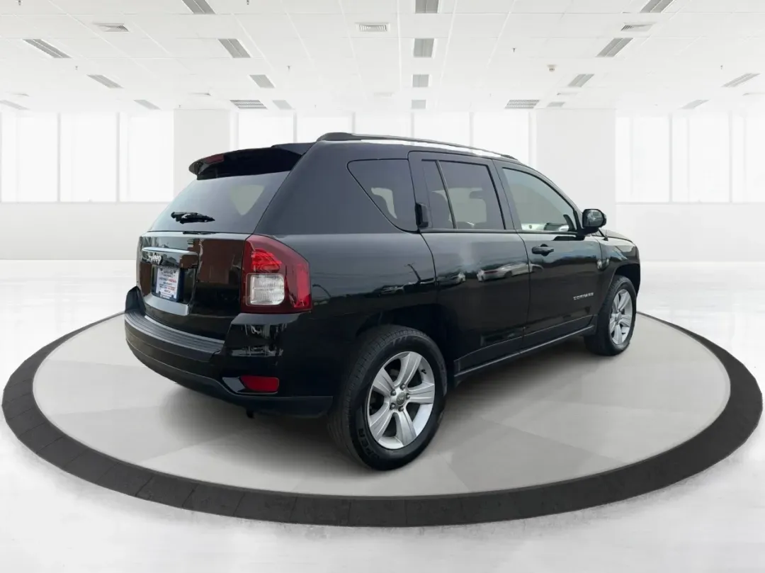 2016 Jeep Compass Sport (1C4NJDBB2GD) with an 2.4L I-4 DOHC engine, located at 1184 Kauffman Ave, Fairborn, OH, 45324, (937) 908-9800, 39.807072, -84.030914 - 2016 Jeep Compass Sport - Photo#2