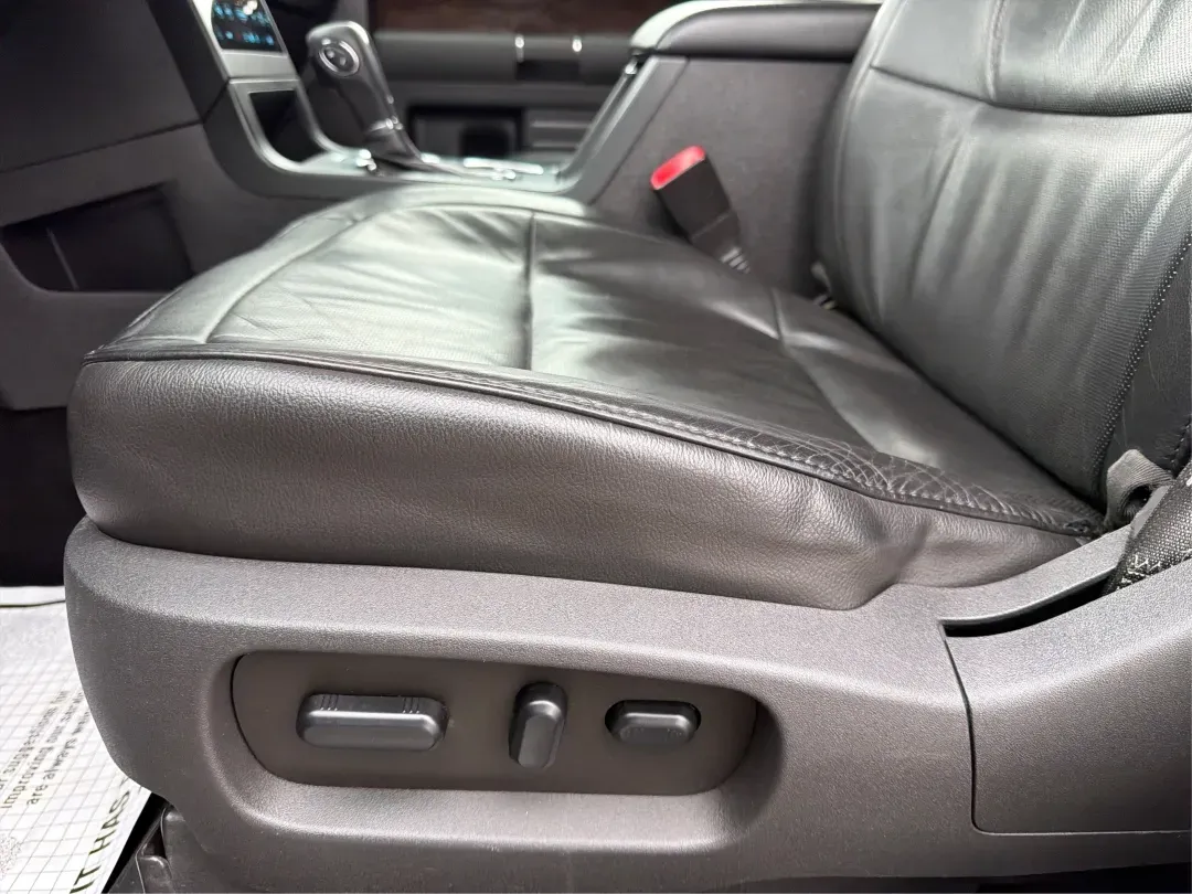 2014 Ford Flex Limited (2FMGK5D89EB) with an 3.5L V-6 DOHC engine, located at 401 Woodman Dr, Riverside, OH, 45431, (937) 908-9800, 39.760899, -84.123421 - Are you ready to upgrade your lifestyle with a reliable vehicle that accommodates both family adventures and daily commutes? Look no further than this stunning 2014 Ford Flex Limited, available now at Advantage Car and Credit in Moraine, OH. With its spacious interior, versatile cargo capacity, and - Photo#18