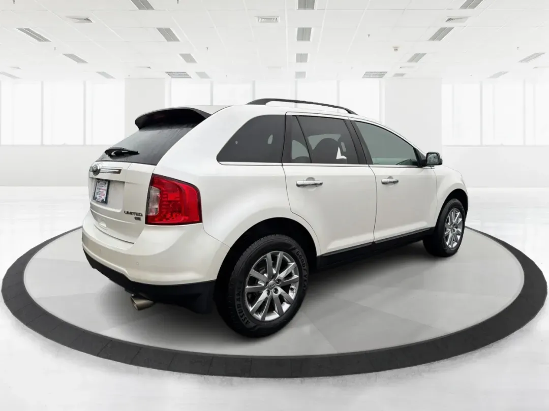 2013 Ford Edge Limited (2FMDK4KC5DB) with an 3.5L V-6 DOHC engine, located at 1951 S Dayton Lakeview Rd., New Carlisle, OH, 45344, (937) 908-9800, 39.890999, -84.050255 - 2013 Ford Edge Limited - Photo#2