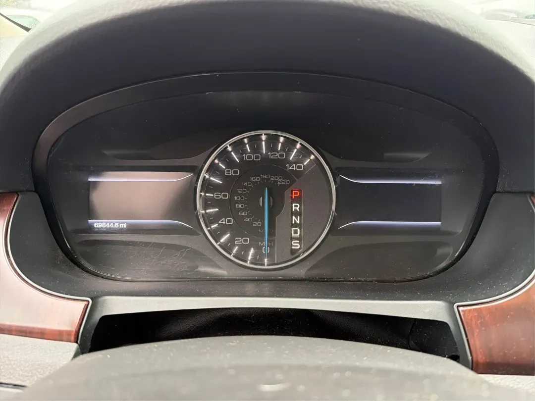 2013 Ford Edge Limited (2FMDK4KC5DB) with an 3.5L V-6 DOHC engine, located at 1951 S Dayton Lakeview Rd., New Carlisle, OH, 45344, (937) 908-9800, 39.890999, -84.050255 - 2013 Ford Edge Limited - Photo#15