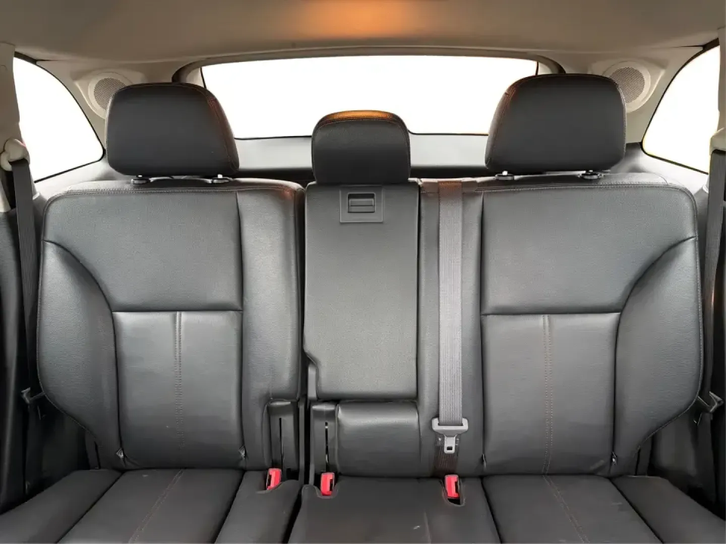 2013 Ford Edge Limited (2FMDK4KC5DB) with an 3.5L V-6 DOHC engine, 6-Speed Automatic transmission, located at 1951 S Dayton Lakeview Rd., New Carlisle, OH, 45344, (937) 908-9800, 39.890999, -84.050255 - ### Elevate Your Lifestyle with the 2013 Ford Edge Limited at Advantage Car and Credit in New Carlisle, OH!<br /> <br /> Are you ready to upgrade your family adventures, daily commutes, or weekend getaways? The 2013 Ford Edge Limited is here to transform your driving experience! With its sophisticat - Photo#14