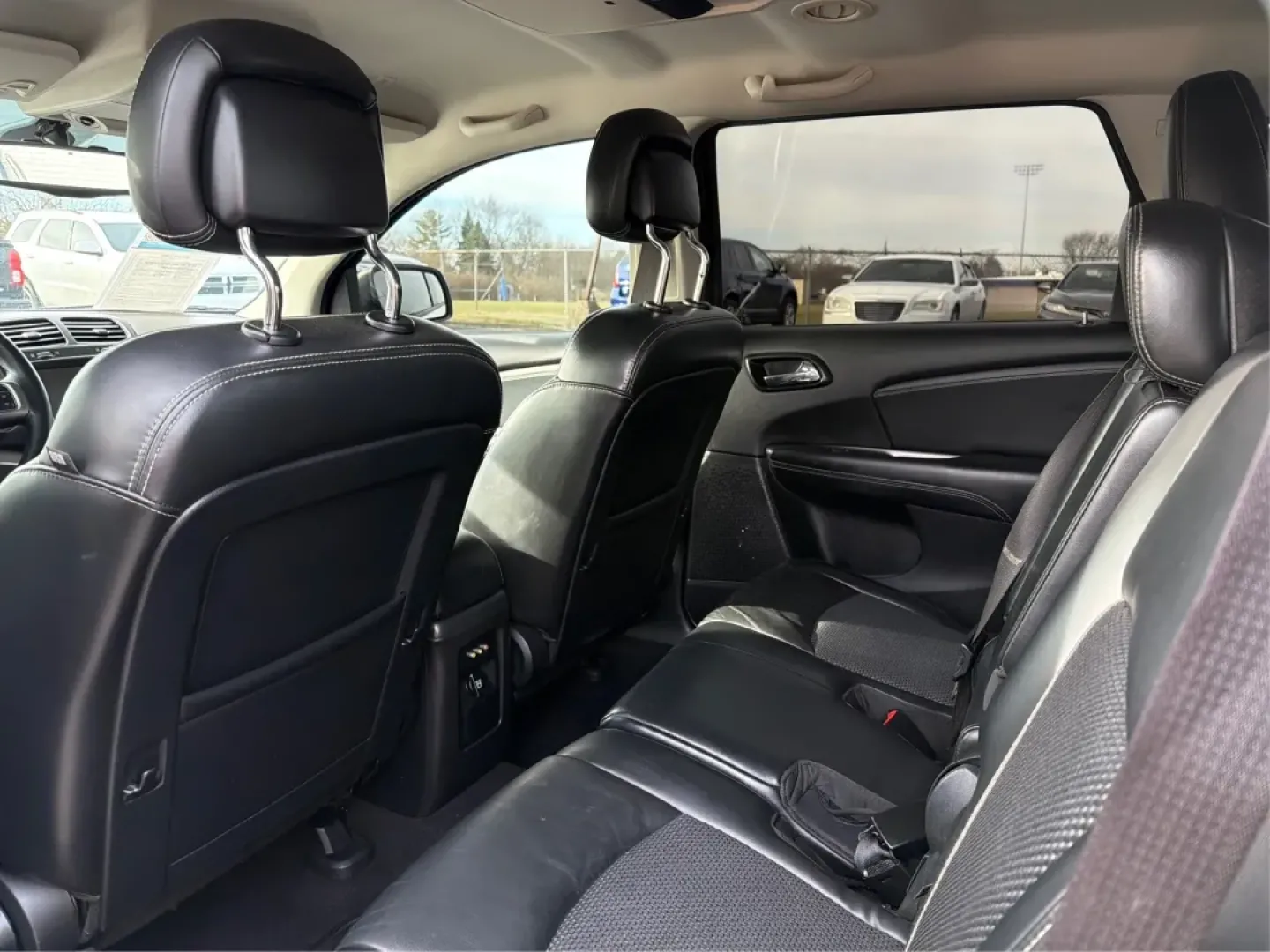 2018 Dodge Journey Crossroad FWD (3C4PDCGBXJT) with an 2.4L L4 DOHC 16V engine, 4-Speed Automatic transmission, located at 1951 S Dayton Lakeview Rd., New Carlisle, OH, 45344, (937) 908-9800, 39.890999, -84.050255 - **Discover Your Next Adventure with the 2018 Dodge Journey at Advantage Car and Credit!** <br /> <br /> Are you in the market for a reliable SUV that can comfortably accommodate your family, handle your daily commute, and take you on unforgettable weekend adventures? Look no further than the 2018 Do - Photo#10