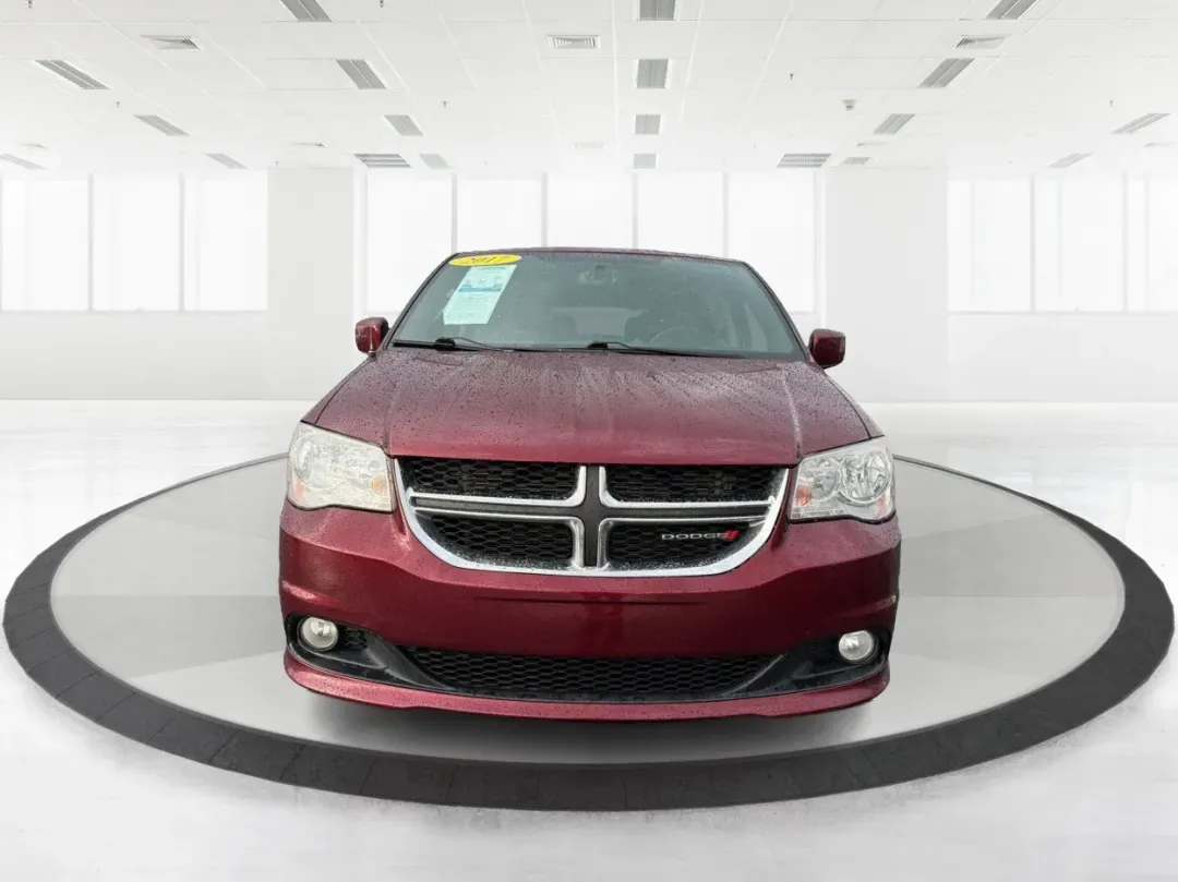 2017 Dodge Grand Caravan SXT (2C4RDGCG2HR) with an Pentastar 3.6L V-6 DOHC engine, located at 1951 S Dayton Lakeview Rd., New Carlisle, OH, 45344, (937) 908-9800, 39.890999, -84.050255 - Are you ready to elevate your family adventures or daily commutes with a vehicle that combines space, comfort, and reliability? Look no further than the 2017 Dodge Grand Caravan SXT, now available at Advantage Car and Credit in New Carlisle, OH. This versatile passenger van is perfect for growing fa - Photo#7