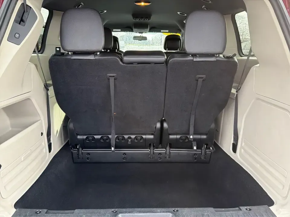 2017 Dodge Grand Caravan SXT (2C4RDGCG2HR) with an Pentastar 3.6L V-6 DOHC engine, 6A transmission, located at 1951 S Dayton Lakeview Rd., New Carlisle, OH, 45344, (937) 908-9800, 39.890999, -84.050255 - Are you ready to elevate your family adventures or daily commutes with a vehicle that combines space, comfort, and reliability? Look no further than the 2017 Dodge Grand Caravan SXT, now available at Advantage Car and Credit in New Carlisle, OH. This versatile passenger van is perfect for growing fa - Photo#12