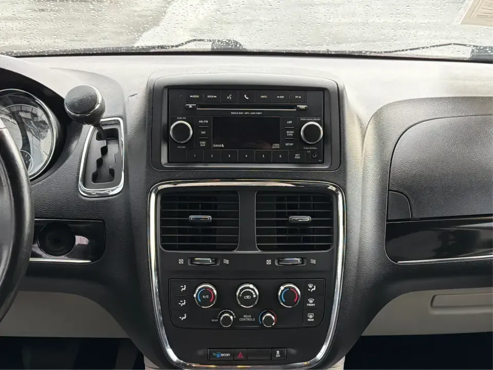 2017 Dodge Grand Caravan SXT (2C4RDGCG2HR) with an Pentastar 3.6L V-6 DOHC engine, 6A transmission, located at 1951 S Dayton Lakeview Rd., New Carlisle, OH, 45344, (937) 908-9800, 39.890999, -84.050255 - Are you ready to elevate your family adventures or daily commutes with a vehicle that combines space, comfort, and reliability? Look no further than the 2017 Dodge Grand Caravan SXT, now available at Advantage Car and Credit in New Carlisle, OH. This versatile passenger van is perfect for growing fa - Photo#13