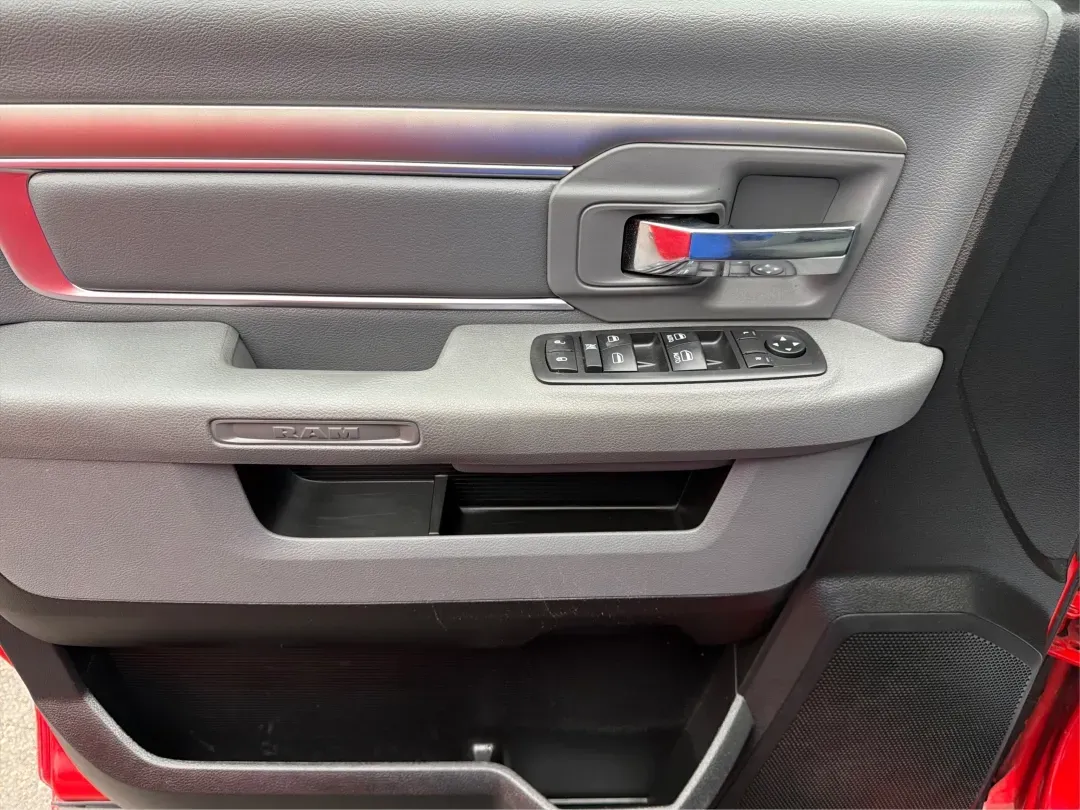 2019 Ram 1500 SLT Crew Cab 4x4 6'4 Box (1C6RR7TT2KS) with an Other engine, located at 401 Woodman Dr, Riverside, OH, 45431, (937) 908-9800, 39.760899, -84.123421 - 2019 Ram 1500 SLT Crew Cab 4x4 6'4 Box - Photo#16