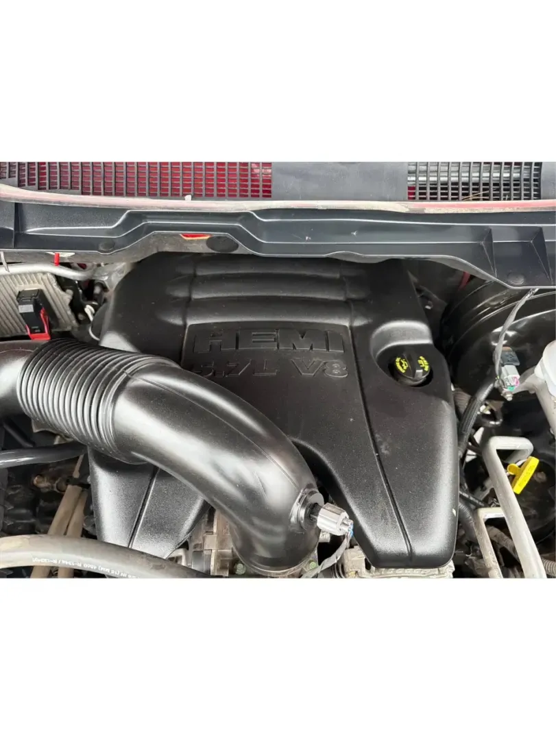 2019 Ram 1500 SLT Crew Cab 4x4 6'4 Box (1C6RR7TT2KS) with an 5.7L V8 OHV 16V engine, 8A transmission, located at 1230 East Main St, Xenia, OH, 45385, (937) 908-9800, 39.688026, -83.910172 - **Unleash Your Adventurous Spirit with the 2019 Ram 1500 SLT Crew Cab 4x4!**<br /> <br /> Are you ready to elevate your lifestyle and take on new adventures? Whether you're hauling equipment for your weekend projects or embarking on a family road trip, the 2019 Ram 1500 SLT Crew Cab 4x4 is designed - Photo#11