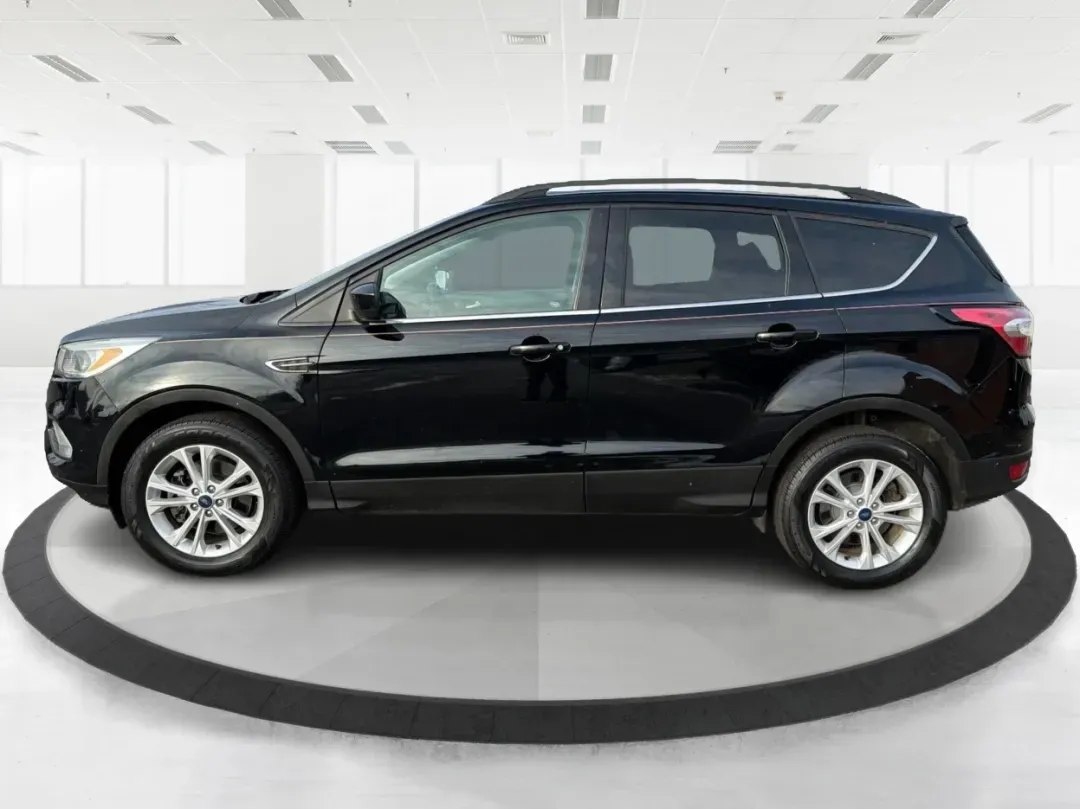2018 Ford Escape SE (1FMCU9GD6JU) with an Other engine, located at 8750 N County Rd 25A, Piqua, OH, 45356, (937) 908-9800, 40.164391, -84.232513 - 2018 Ford Escape SE - Photo#5