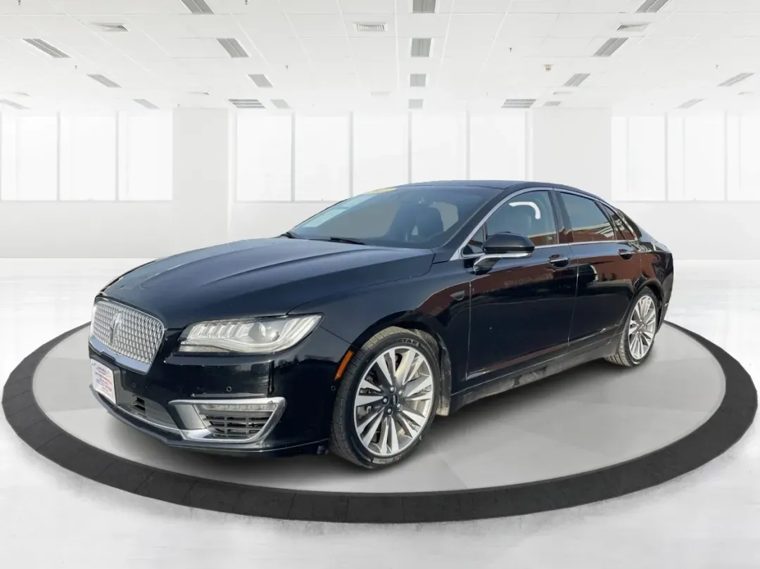 2017 Lincoln MKZ Reserve (3LN6L5FC1HR) with an Other engine, located at 1230 East Main St, Xenia, OH, 45385, (937) 908-9800, 39.688026, -83.910172 - Are you ready to elevate your daily commute or weekend getaways? Look no further than this stunning 2017 Lincoln MKZ Reserve, the perfect sedan for those who appreciate luxury and performance. At Advantage Car and Credit - Piqua, located at 8750 N County Rd 25A in Piqua, OH 45356, we offer flexible - Photo#8