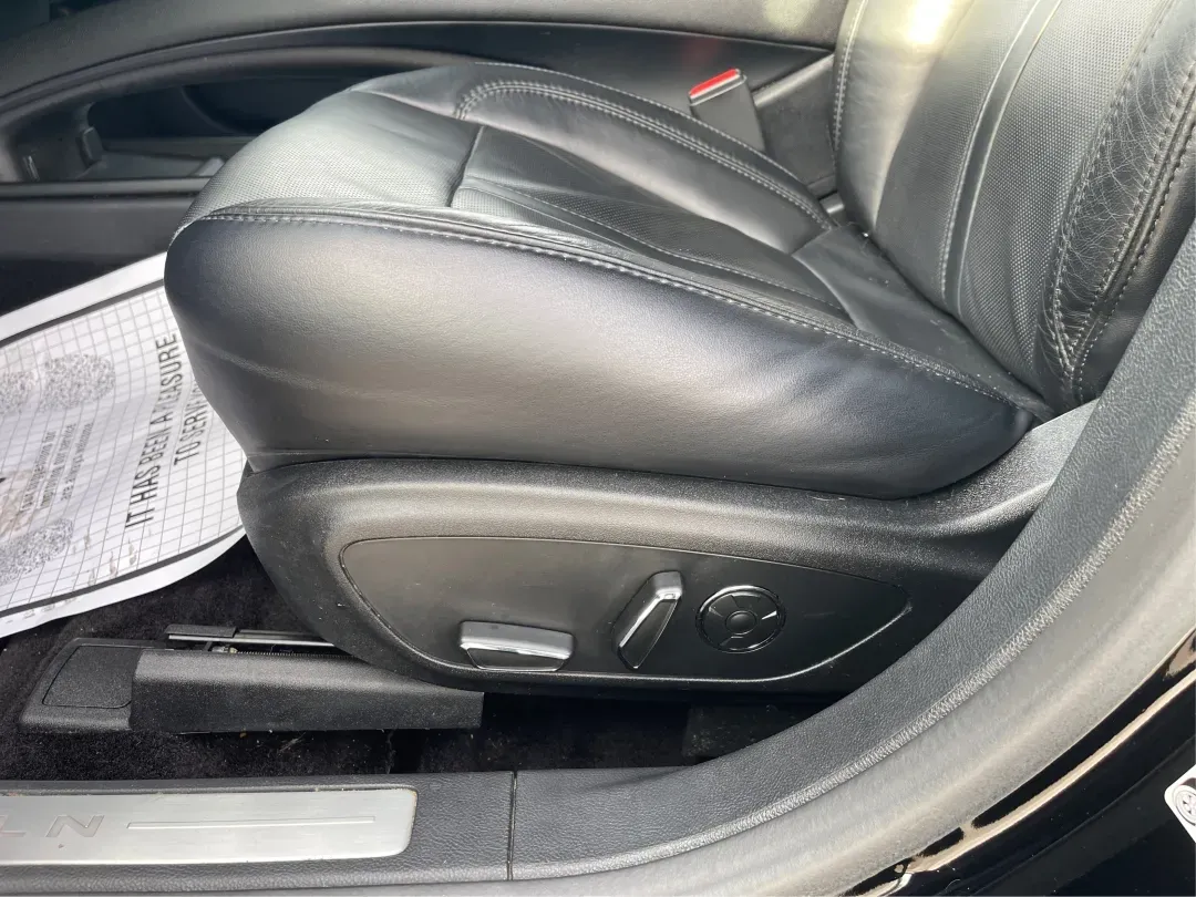 2017 Lincoln MKZ Reserve (3LN6L5FC1HR) with an Other engine, located at 1230 East Main St, Xenia, OH, 45385, (937) 908-9800, 39.688026, -83.910172 - Are you ready to elevate your daily commute or weekend getaways? Look no further than this stunning 2017 Lincoln MKZ Reserve, the perfect sedan for those who appreciate luxury and performance. At Advantage Car and Credit - Piqua, located at 8750 N County Rd 25A in Piqua, OH 45356, we offer flexible - Photo#18