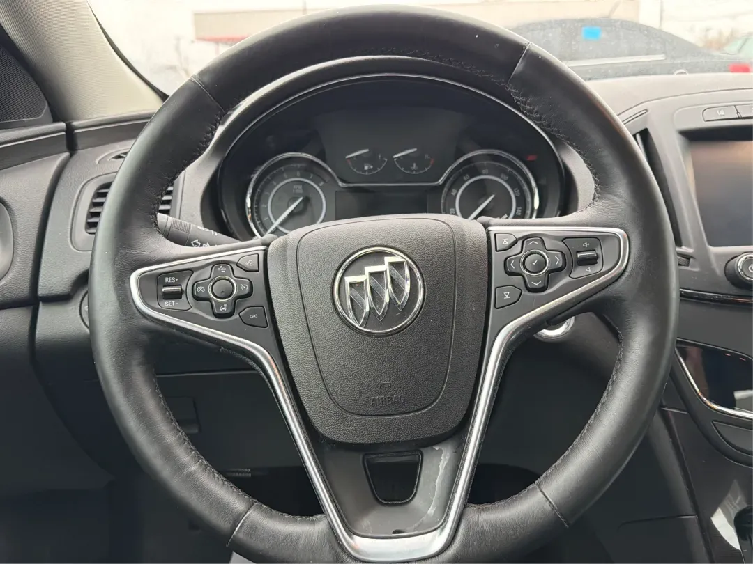 2016 Buick Regal Turbo Premium II (2G4GS5GX7G9) with an 2L I-4 gasoline direct injection engine, located at 8750 N County Rd 25A, Piqua, OH, 45356, (937) 908-9800, 40.164391, -84.232513 - 2016 Buick Regal Turbo Premium II - Photo#16