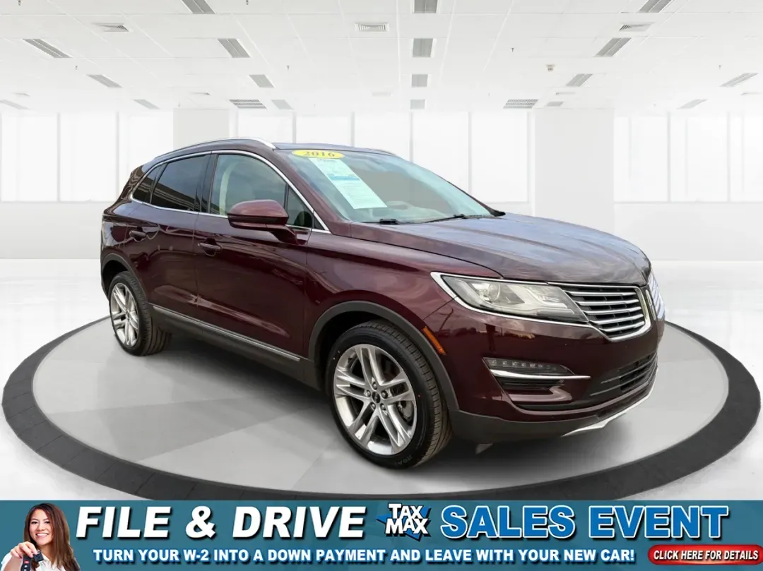 2016 Lincoln MKC Reserve's photo