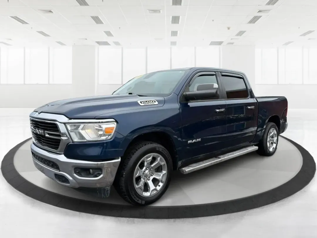 2019 Ram 1500 Big Horn/Lone Star Crew Cab 4x4 5'7 Box (1C6SRFFT9KN) with an Other engine, located at 1184 Kauffman Ave, Fairborn, OH, 45324, (937) 908-9800, 39.807072, -84.030914 - 2019 Ram 1500 Big Horn/Lone Star Crew Cab 4x4 5'7 Box - Photo#8