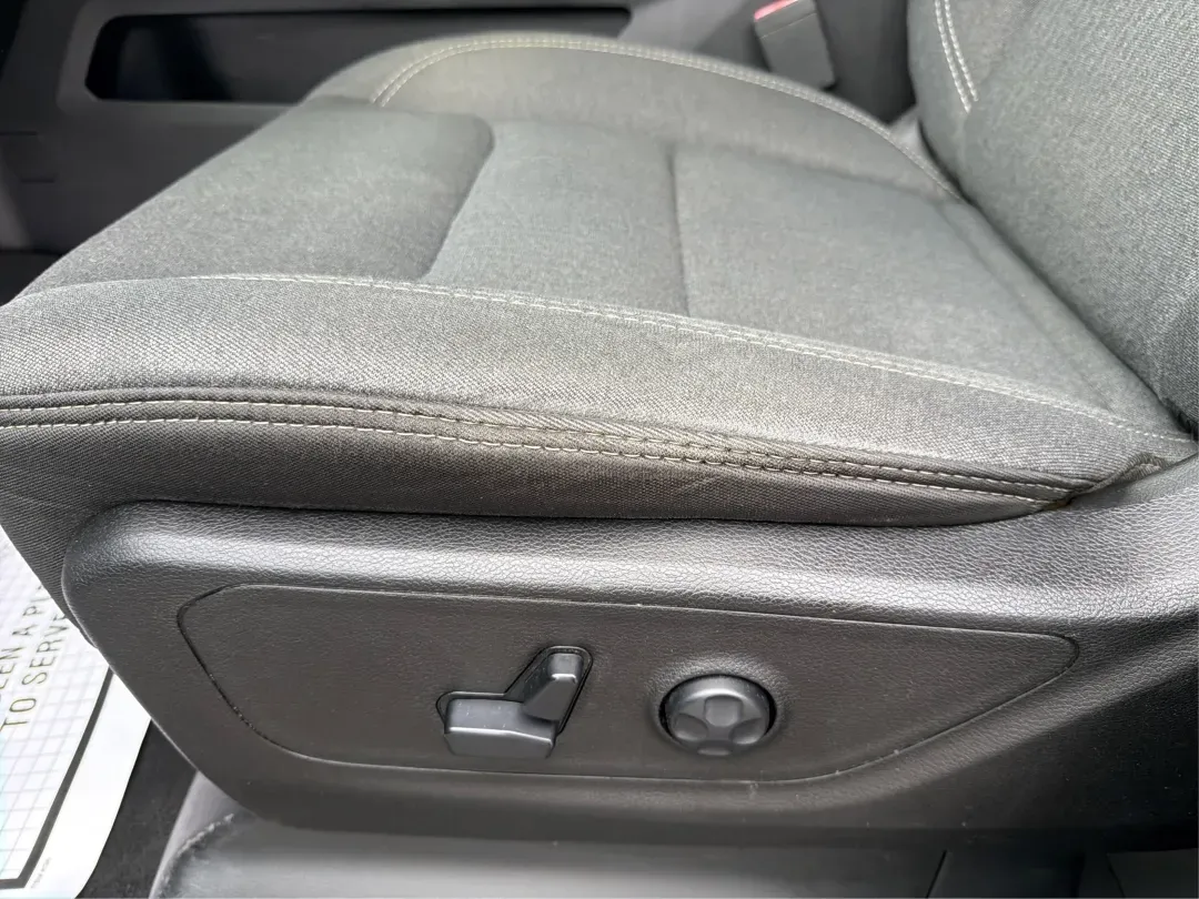 2019 Ram 1500 Big Horn/Lone Star Crew Cab 4x4 5'7 Box (1C6SRFFT9KN) with an Other engine, located at 1184 Kauffman Ave, Fairborn, OH, 45324, (937) 908-9800, 39.807072, -84.030914 - 2019 Ram 1500 Big Horn/Lone Star Crew Cab 4x4 5'7 Box - Photo#16