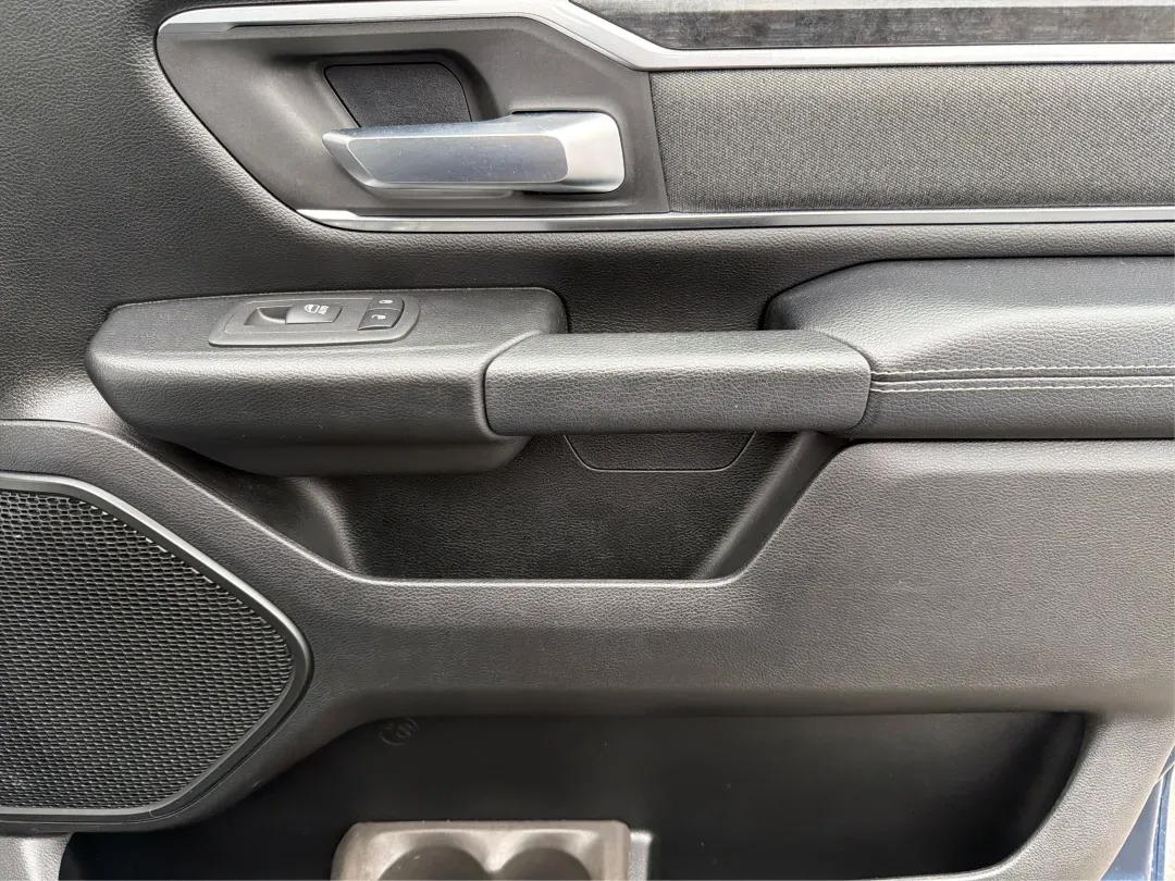 2019 Ram 1500 Big Horn/Lone Star Crew Cab 4x4 5'7 Box (1C6SRFFT9KN) with an Other engine, located at 1184 Kauffman Ave, Fairborn, OH, 45324, (937) 908-9800, 39.807072, -84.030914 - 2019 Ram 1500 Big Horn/Lone Star Crew Cab 4x4 5'7 Box - Photo#18