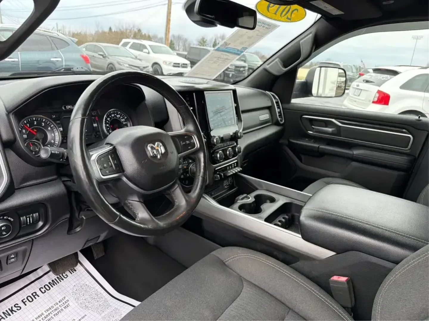 2019 Ram 1500 Big Horn/Lone Star Crew Cab 4x4 5'7 Box (1C6SRFFT9KN) with an 5.7L V8 OHV 16V engine, 8A transmission, located at 880 E. National Road, Vandalia, OH, 45377, (937) 908-9800, 39.891918, -84.183594 - **Unleash Your Adventure with This 2019 Ram 1500 Big Horn/Lone Star Crew Cab in Patriot Blue Pearlcoat!**<br /> <br /> Are you ready to elevate your lifestyle with a truck that can handle both your daily commute and weekend adventures? This 2019 Ram 1500 Big Horn/Lone Star Crew Cab is the perfect co - Photo#9