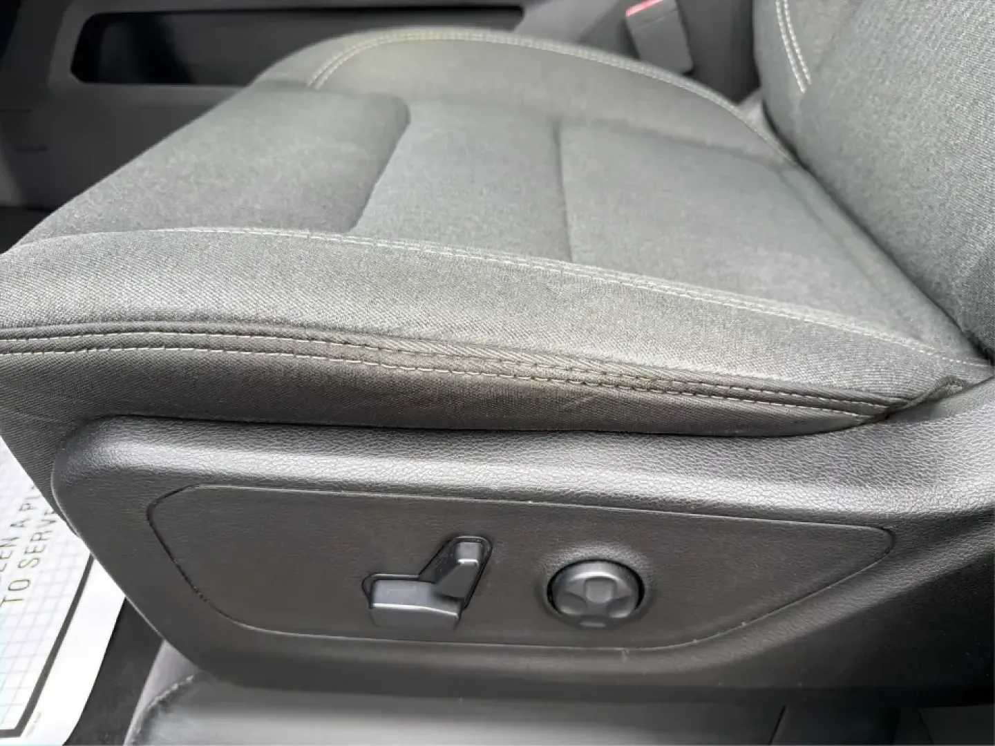 2019 Ram 1500 Big Horn/Lone Star Crew Cab 4x4 5'7 Box (1C6SRFFT9KN) with an 5.7L V8 OHV 16V engine, 8A transmission, located at 880 E. National Road, Vandalia, OH, 45377, (937) 908-9800, 39.891918, -84.183594 - **Unleash Your Adventure with This 2019 Ram 1500 Big Horn/Lone Star Crew Cab in Patriot Blue Pearlcoat!**<br /> <br /> Are you ready to elevate your lifestyle with a truck that can handle both your daily commute and weekend adventures? This 2019 Ram 1500 Big Horn/Lone Star Crew Cab is the perfect co - Photo#17