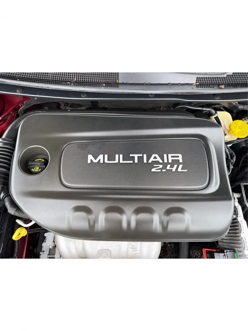 2015 Chrysler 200 Limited (1C3CCCAB7FN) with an Other engine, located at 1099 N County Rd 25A, Troy, OH, 45373, (937) 908-9800, 40.057079, -84.212883 - **Discover the Perfect Blend of Style and Comfort with the 2015 Chrysler 200 at Advantage Car and Credit - Troy!**<br /> <br /> Are you seeking a dependable sedan that can comfortably handle your daily commute while also adapting to weekend adventures? Look no further than this stunning 2015 Chrysle - Photo#11