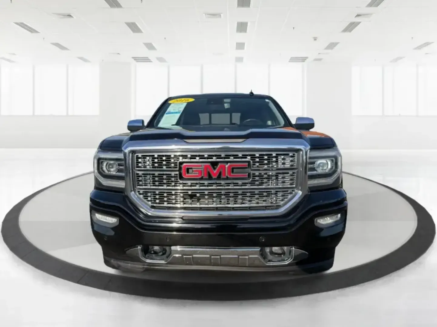 2016 GMC Sierra 1500 Denali (3GTU2PEJ4GG) with an 6.2L V8 OHV 16V engine, 6A transmission, located at 401 Woodman Dr, Riverside, OH, 45431, (937) 908-9800, 39.760899, -84.123421 - **Unleash Your Adventures with the 2016 GMC Sierra 1500 Denali Your Perfect Partner for Every Journey!**<br /> <br /> Are you ready to elevate your lifestyle and embark on new adventures? Whether you're hauling gear for a weekend getaway, navigating your daily commute, or transporting your growing - Photo#7