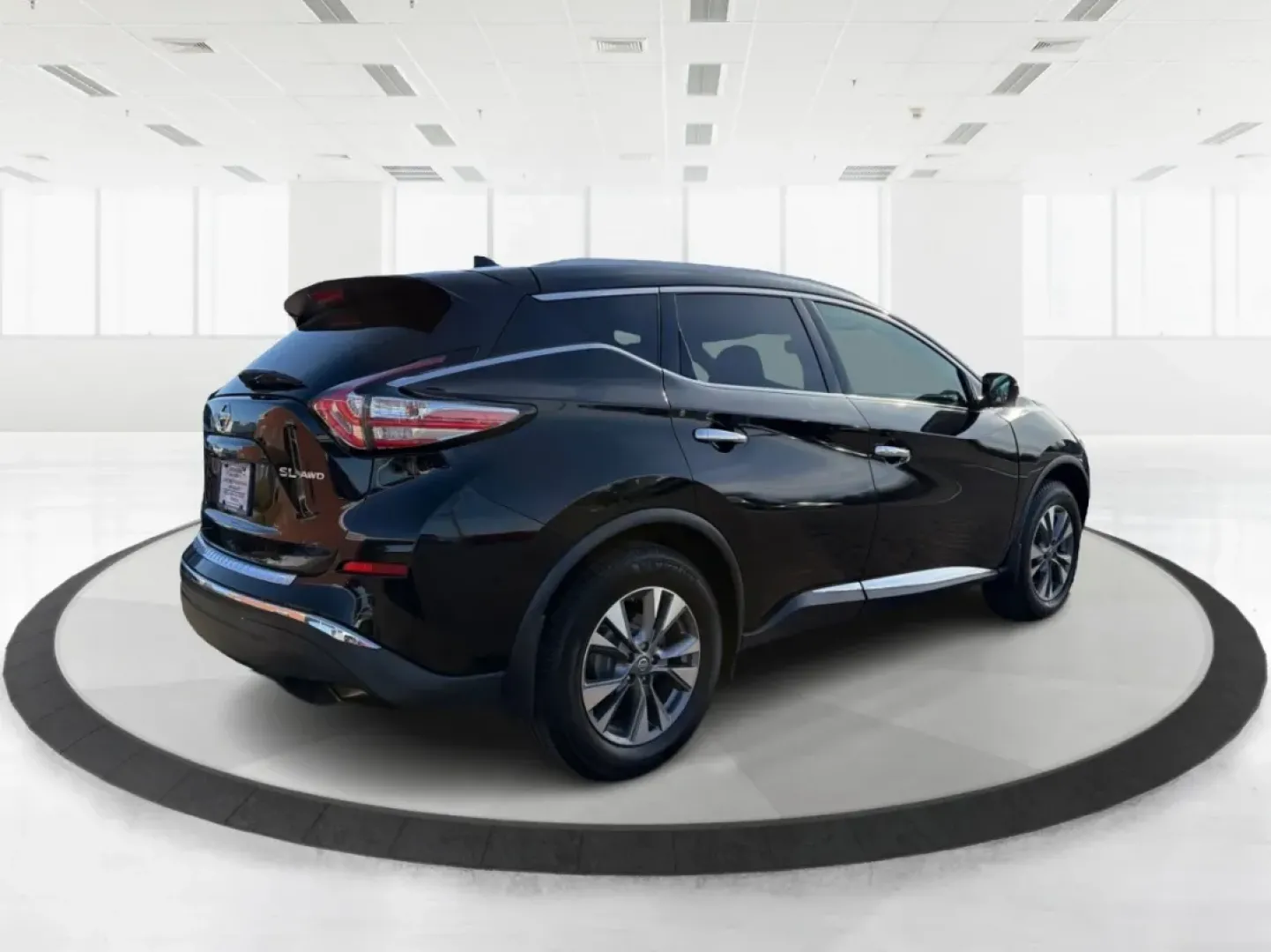 2017 Nissan Murano SL (5N1AZ2MH4HN) with an 3.5L V-6 DOHC engine, located at 8750 N County Rd 25A, Piqua, OH, 45356, (937) 908-9800, 40.164391, -84.232513 - Unleash your adventurous spirit with the 2017 Nissan Murano SL, a stylish and spacious SUV that's perfect for growing families, weekend getaways, or long commutes. Whether you're navigating the busy streets of Piqua, OH, or embarking on a road trip across the Midwest, this vehicle blends comfort, te - Photo#2