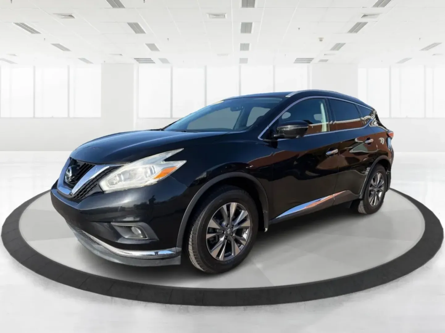 2017 Nissan Murano SL (5N1AZ2MH4HN) with an 3.5L V-6 DOHC engine, located at 8750 N County Rd 25A, Piqua, OH, 45356, (937) 908-9800, 40.164391, -84.232513 - Unleash your adventurous spirit with the 2017 Nissan Murano SL, a stylish and spacious SUV that's perfect for growing families, weekend getaways, or long commutes. Whether you're navigating the busy streets of Piqua, OH, or embarking on a road trip across the Midwest, this vehicle blends comfort, te - Photo#8