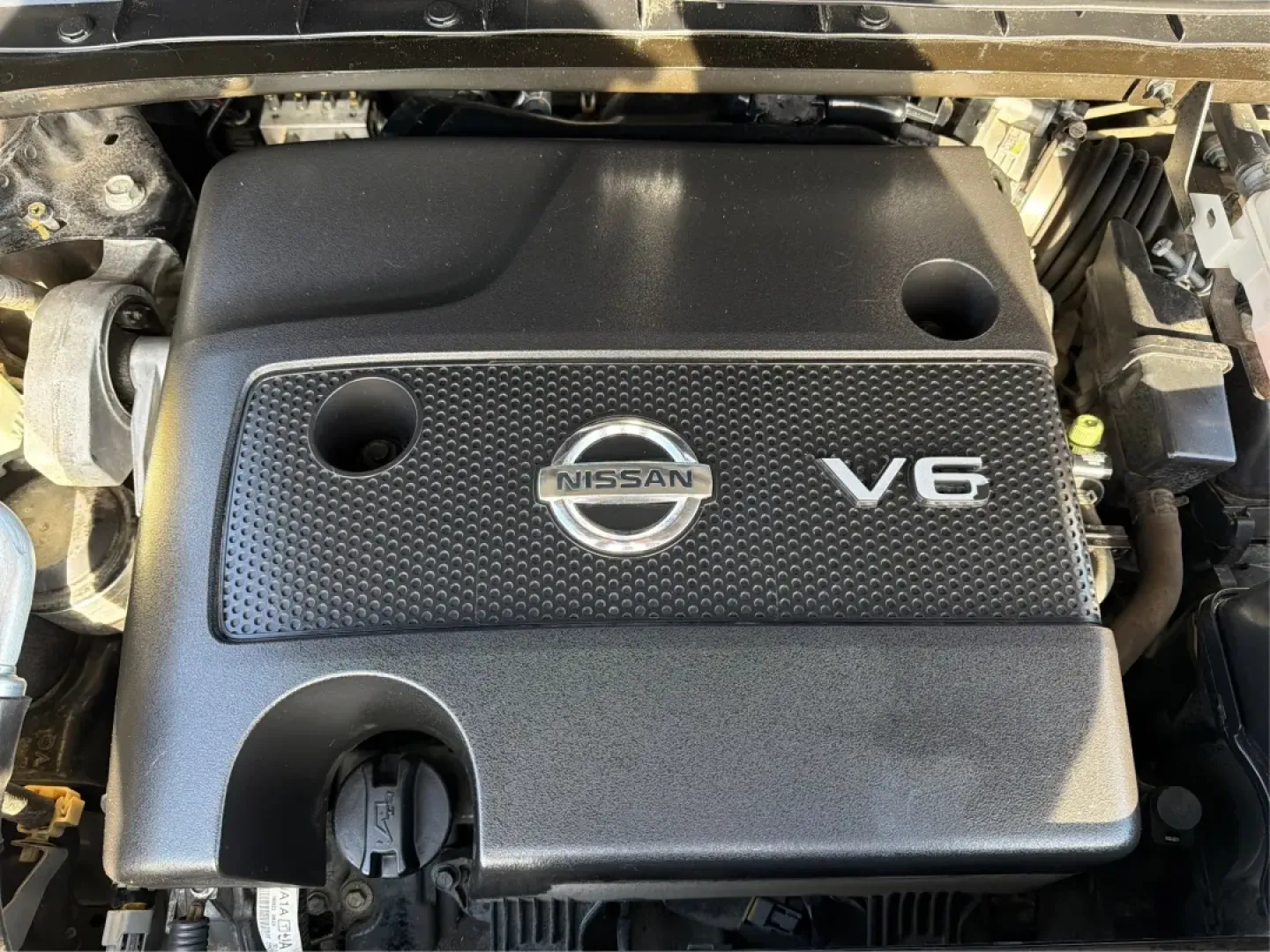 2017 Nissan Murano SL (5N1AZ2MH4HN) with an 3.5L V-6 DOHC engine, located at 8750 N County Rd 25A, Piqua, OH, 45356, (937) 908-9800, 40.164391, -84.232513 - Unleash your adventurous spirit with the 2017 Nissan Murano SL, a stylish and spacious SUV that's perfect for growing families, weekend getaways, or long commutes. Whether you're navigating the busy streets of Piqua, OH, or embarking on a road trip across the Midwest, this vehicle blends comfort, te - Photo#11