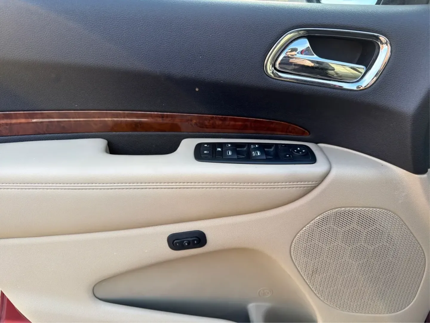 2014 Dodge Durango Limited (1C4RDJDG8EC) with an Other engine, located at 1230 East Main St, Xenia, OH, 45385, (937) 908-9800, 39.688026, -83.910172 - **Explore the Open Road in Style: 2014 Dodge Durango Limited Your Adventure Awaits!**<br /> <br /> Are you ready to elevate your driving experience? The 2014 Dodge Durango Limited, available at Advantage Car and Credit - Piqua, is the perfect blend of comfort, power, and versatility for families an - Photo#19