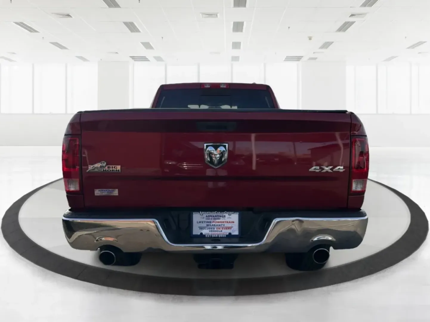 2011 Ram Ram 1500 SLT (1D7RV1GT7BS) with an HEMI 5.7L V-8 variable valve control engine, 5-Speed Automatic transmission, located at 8750 N County Rd 25A, Piqua, OH, 45356, (937) 908-9800, 40.164391, -84.232513 - **Unleash Adventure with the 2011 Ram 1500 SLT at Advantage Car and Credit - Piqua!**<br /> <br /> Are you ready to elevate your driving experience? Whether you're navigating busy city streets, embarking on weekend adventures, or tackling home improvement projects, the 2011 Ram 1500 SLT is the truck - Photo#3