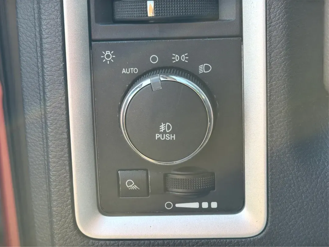 2011 Ram Ram 1500 SLT (1D7RV1GT7BS) with an HEMI 5.7L V-8 variable valve control engine, located at 8750 N County Rd 25A, Piqua, OH, 45356, (937) 908-9800, 40.164391, -84.232513 - **Unleash Adventure with the 2011 Ram 1500 SLT at Advantage Car and Credit - Piqua!**<br /> <br /> Are you ready to elevate your driving experience? Whether you're navigating busy city streets, embarking on weekend adventures, or tackling home improvement projects, the 2011 Ram 1500 SLT is the truck - Photo#16