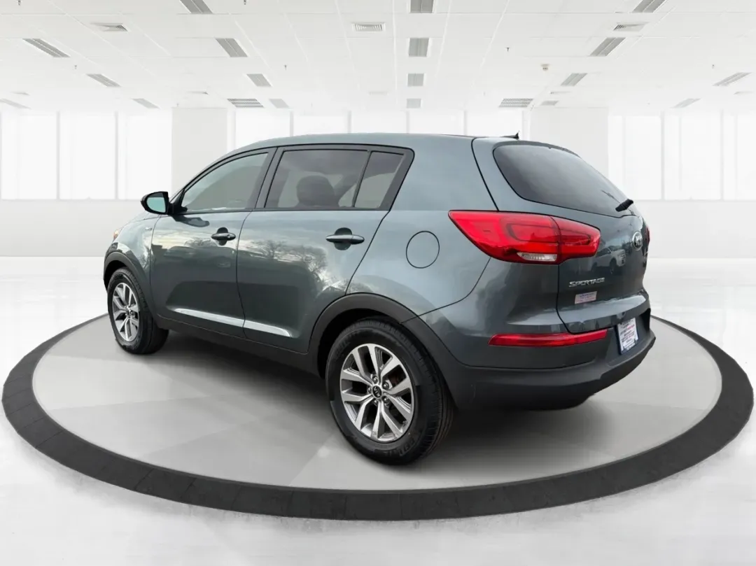 2015 Kia Sportage LX (KNDPBCAC6F7) with an Other engine, located at 4508 South Dixie Dr, Moraine, OH, 45439, (937) 908-9800, 39.689976, -84.218452 - **Unleash Your Adventurous Spirit with the 2015 Kia Sportage LX in Moraine, OH!**<br /> <br /> Are you ready to elevate your lifestyle with a vehicle that perfectly marries practicality and style? The 2015 Kia Sportage LX is your ticket to unforgettable weekend adventures, family outings, and daily - Photo#4