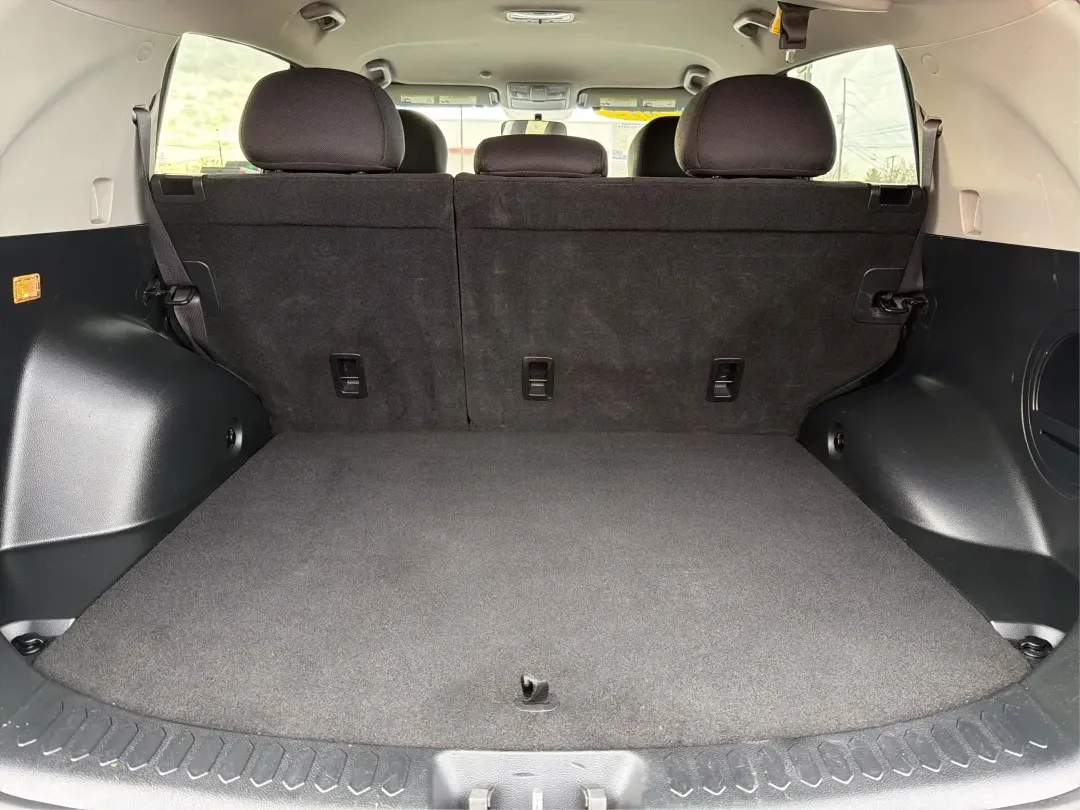 2015 Kia Sportage LX (KNDPBCAC6F7) with an Other engine, located at 4508 South Dixie Dr, Moraine, OH, 45439, (937) 908-9800, 39.689976, -84.218452 - **Unleash Your Adventurous Spirit with the 2015 Kia Sportage LX in Moraine, OH!**<br /> <br /> Are you ready to elevate your lifestyle with a vehicle that perfectly marries practicality and style? The 2015 Kia Sportage LX is your ticket to unforgettable weekend adventures, family outings, and daily - Photo#12