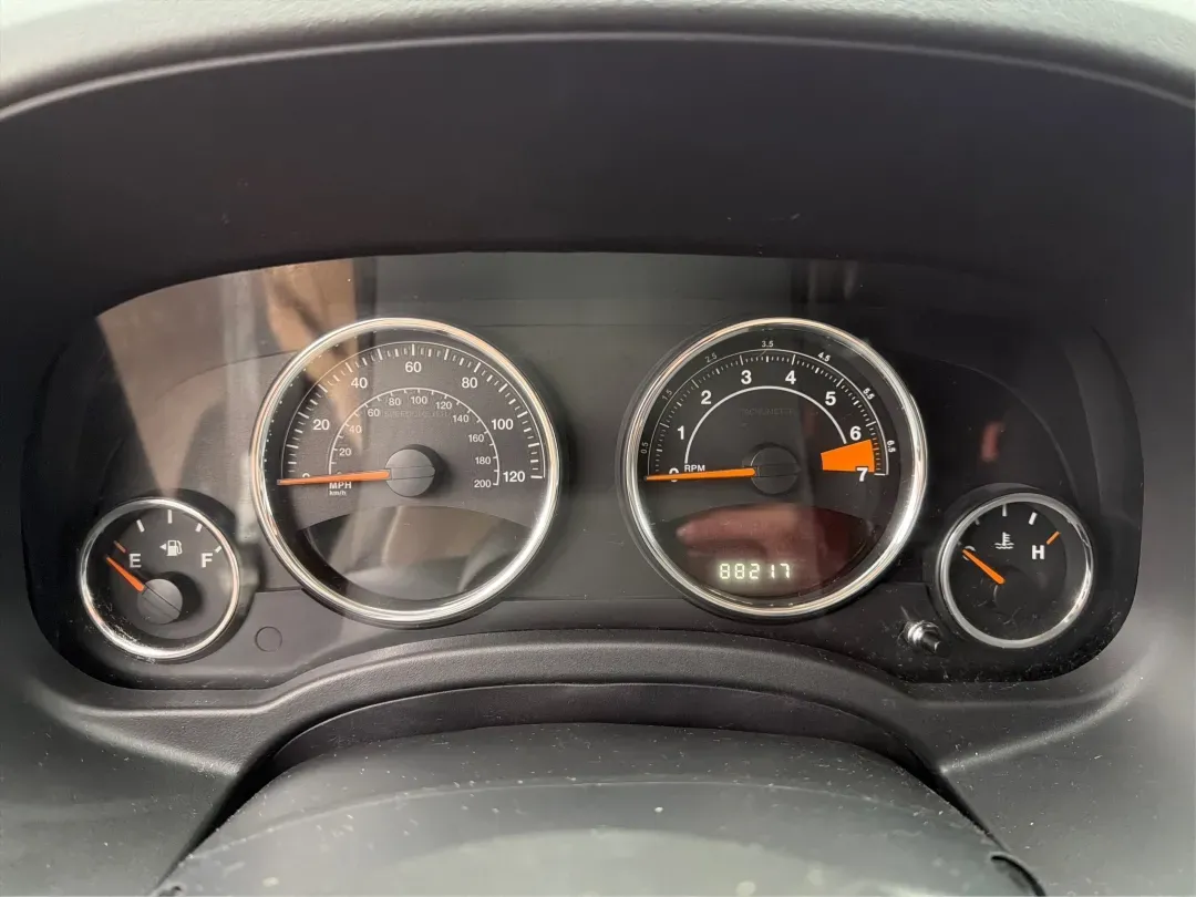 2017 Jeep Compass High Altitude 4x4 (1C4NJDEBXHD) with an 2.4L I-4 DOHC engine, located at 4508 South Dixie Dr, Moraine, OH, 45439, (937) 908-9800, 39.689976, -84.218452 - **Adventure Awaits with the 2017 Jeep Compass High Altitude 4x4!**<br /> <br /> If you're dreaming of weekend getaways, outdoor excursions, or simply need a reliable vehicle for your daily commute, the 2017 Jeep Compass High Altitude 4x4 is your ticket to adventure. Here at Advantage Car and Credit - Photo#15