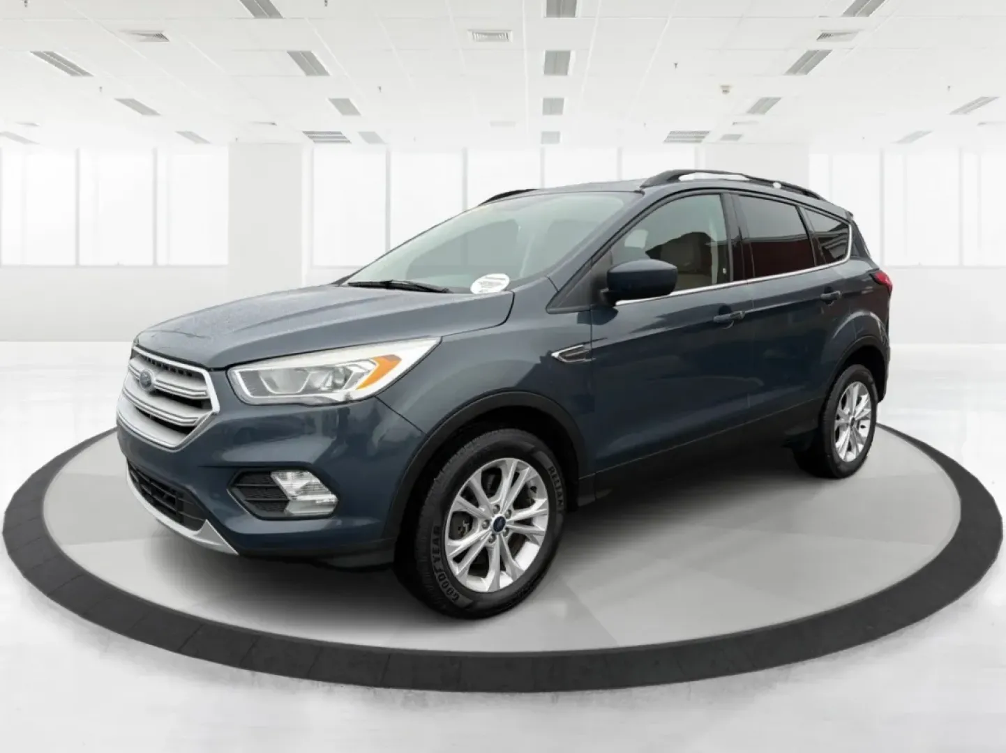 2019 Ford Escape SEL 4WD (1FMCU9HD4KU) with an 1.5L L4 DOHC 16V engine, 6-Speed Automatic transmission, located at 4508 South Dixie Dr, Moraine, OH, 45439, (937) 908-9800, 39.689976, -84.218452 - **Adventure Awaits in the 2019 Ford Escape SEL 4WD: Your Next Family SUV!**<br /> <br /> Embrace the thrill of adventure without compromising comfort and safety with the 2019 Ford Escape SEL 4WD, now available at Advantage Car and Credit - Moraine. Perfect for growing families or anyone seeking a ve - Photo#8