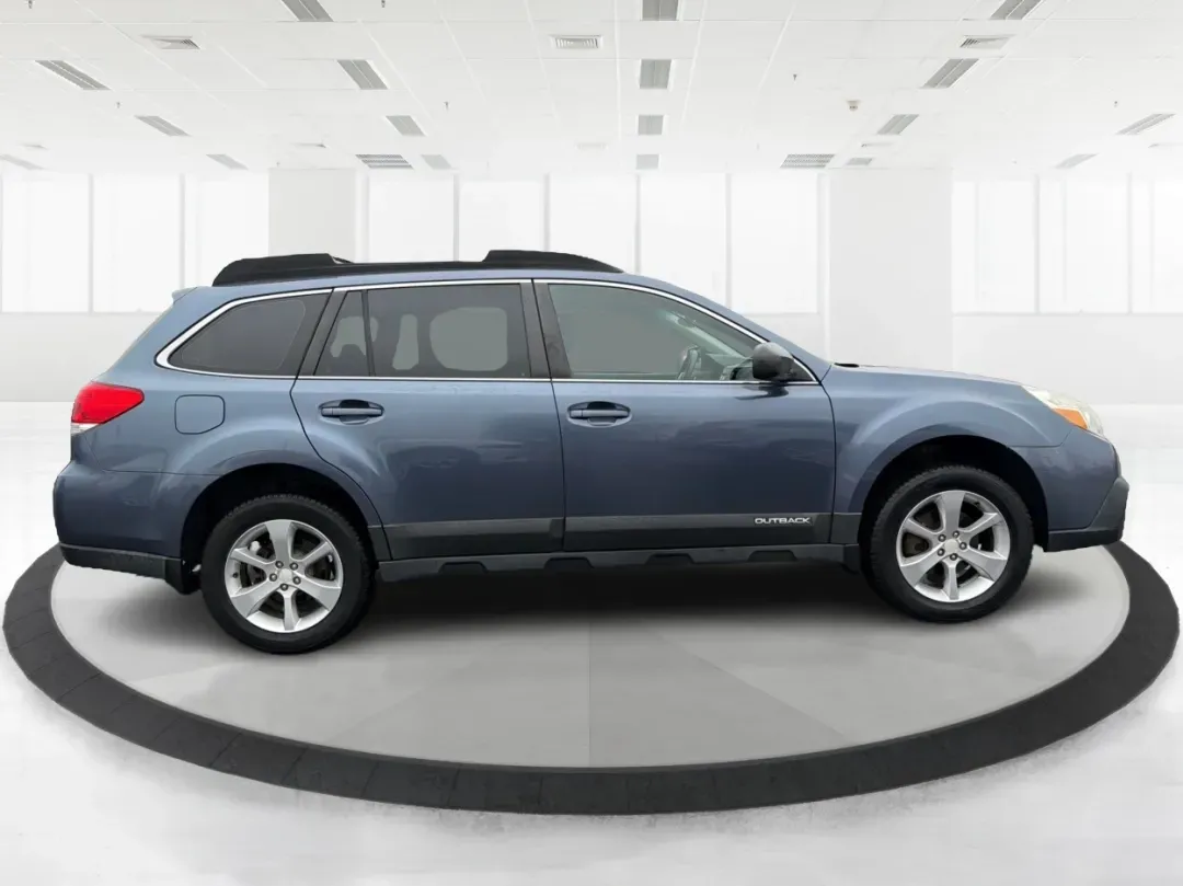 2014 Subaru Outback 2.5i (4S4BRCAC5E3) with an 2.5L H-4 DOHC engine, located at 1230 East Main St, Xenia, OH, 45385, (937) 908-9800, 39.688026, -83.910172 - **Adventure Awaits with the 2014 Subaru Outback 2.5i at Advantage Car and Credit - Xenia!**<br /> <br /> Are you ready to elevate your lifestyle with a vehicle designed for both comfort and adventure? The 2014 Subaru Outback 2.5i is your perfect companion for weekend getaways, family road trips, or - Photo#1