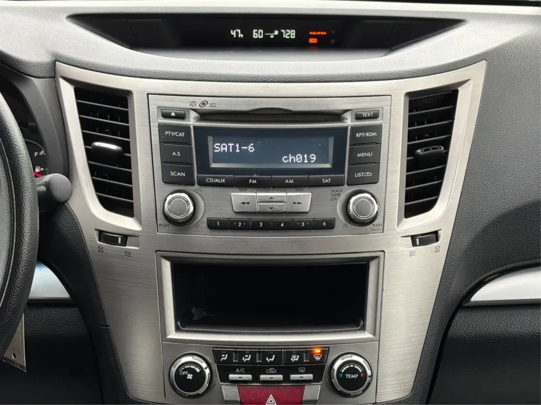 2014 Subaru Outback 2.5i (4S4BRCAC5E3) with an 2.5L H-4 DOHC engine, located at 1230 East Main St, Xenia, OH, 45385, (937) 908-9800, 39.688026, -83.910172 - **Adventure Awaits with the 2014 Subaru Outback 2.5i at Advantage Car and Credit - Xenia!**<br /> <br /> Are you ready to elevate your lifestyle with a vehicle designed for both comfort and adventure? The 2014 Subaru Outback 2.5i is your perfect companion for weekend getaways, family road trips, or - Photo#13