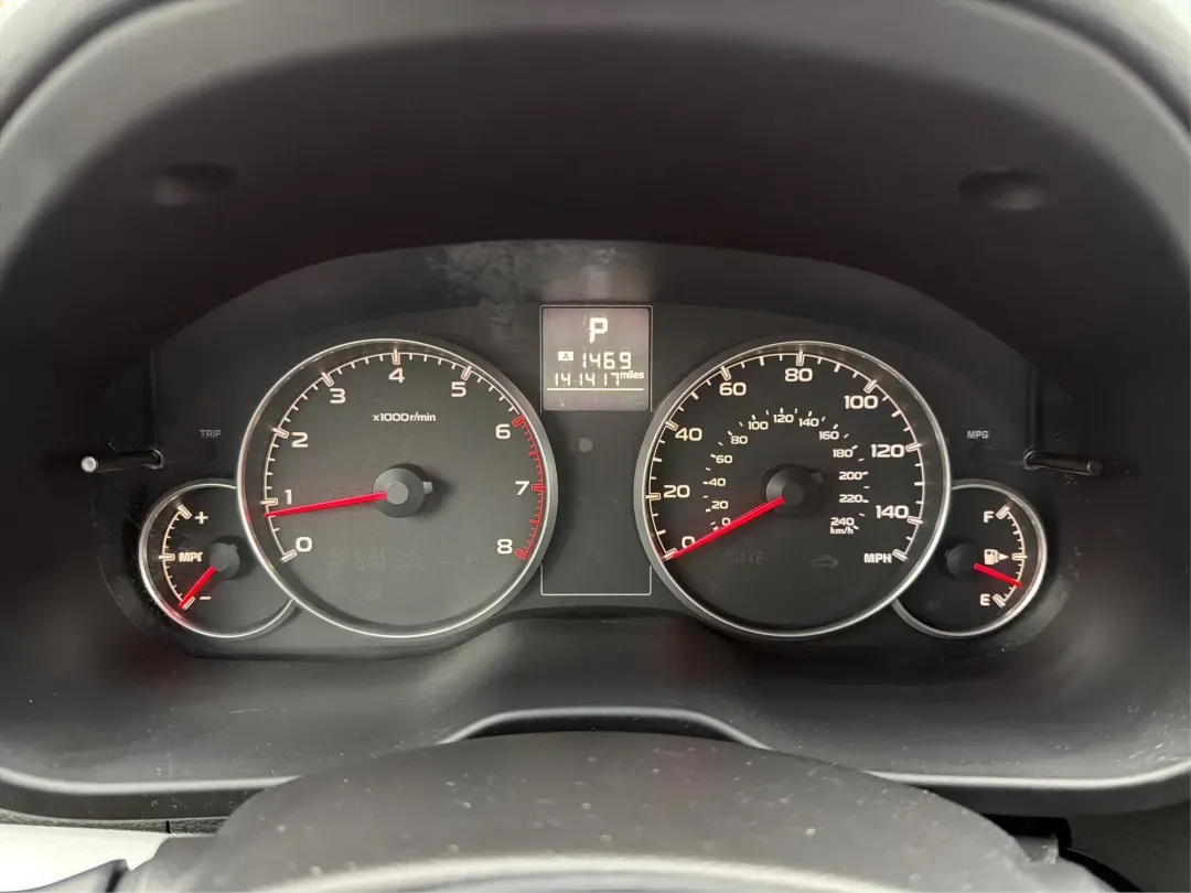 2014 Subaru Outback 2.5i (4S4BRCAC5E3) with an 2.5L H-4 DOHC engine, located at 1230 East Main St, Xenia, OH, 45385, (937) 908-9800, 39.688026, -83.910172 - **Adventure Awaits with the 2014 Subaru Outback 2.5i at Advantage Car and Credit - Xenia!**<br /> <br /> Are you ready to elevate your lifestyle with a vehicle designed for both comfort and adventure? The 2014 Subaru Outback 2.5i is your perfect companion for weekend getaways, family road trips, or - Photo#15