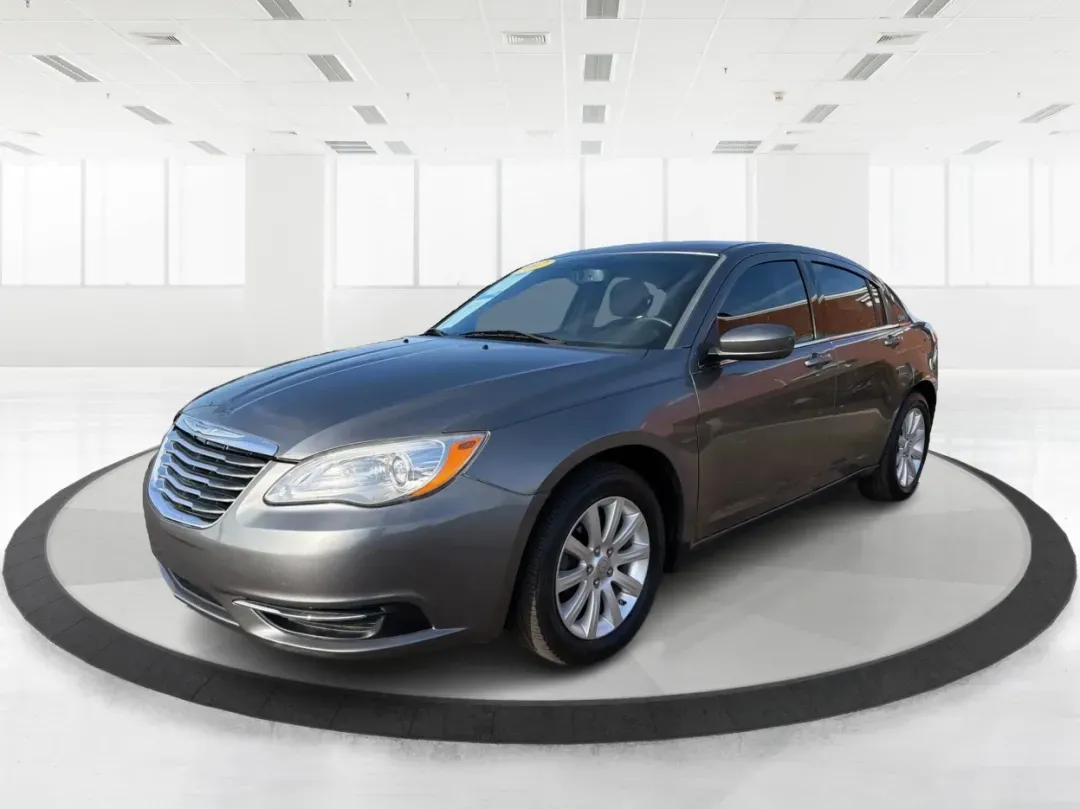 2012 Chrysler 200 Touring (1C3CCBBG2CN) with an Other engine, located at 880 E. National Road, Vandalia, OH, 45377, (937) 908-9800, 39.891918, -84.183594 - Discover the perfect blend of style, comfort, and affordability with the 2012 Chrysler 200 Touring sedan, available now at Advantage Car and Credit in Vandalia, OH. This vehicle is ideal for budget-conscious buyers seeking a reliable ride for daily commutes or weekend adventures. With its sleek Tung - Photo#8