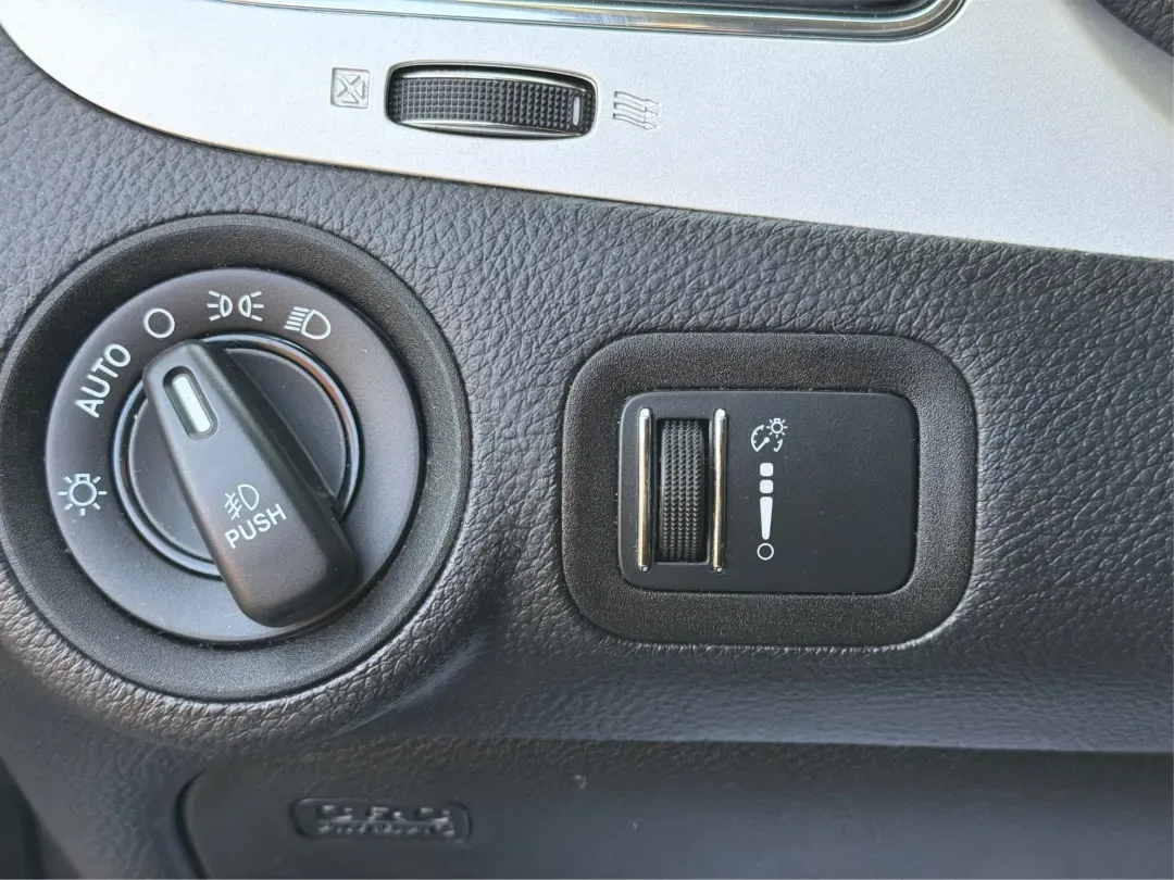 2017 Dodge Journey SXT AWD (3C4PDDBGXHT) with an Pentastar 3.6L V-6 DOHC engine, located at 880 E. National Road, Vandalia, OH, 45377, (937) 908-9800, 39.891918, -84.183594 - Are you ready to elevate your family adventures or tackle your daily commutes with style and confidence? Look no further than this exceptional **2017 Dodge Journey SXT AWD**. Perfectly suited for growing families or those who crave weekend getaways, this SUV combines versatility, comfort, and perfor - Photo#17