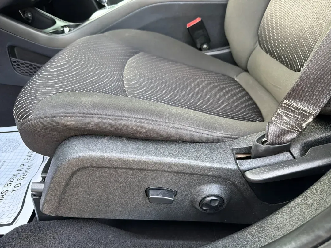 2017 Dodge Journey SXT AWD (3C4PDDBGXHT) with an Pentastar 3.6L V-6 DOHC engine, located at 880 E. National Road, Vandalia, OH, 45377, (937) 908-9800, 39.891918, -84.183594 - Are you ready to elevate your family adventures or tackle your daily commutes with style and confidence? Look no further than this exceptional **2017 Dodge Journey SXT AWD**. Perfectly suited for growing families or those who crave weekend getaways, this SUV combines versatility, comfort, and perfor - Photo#18