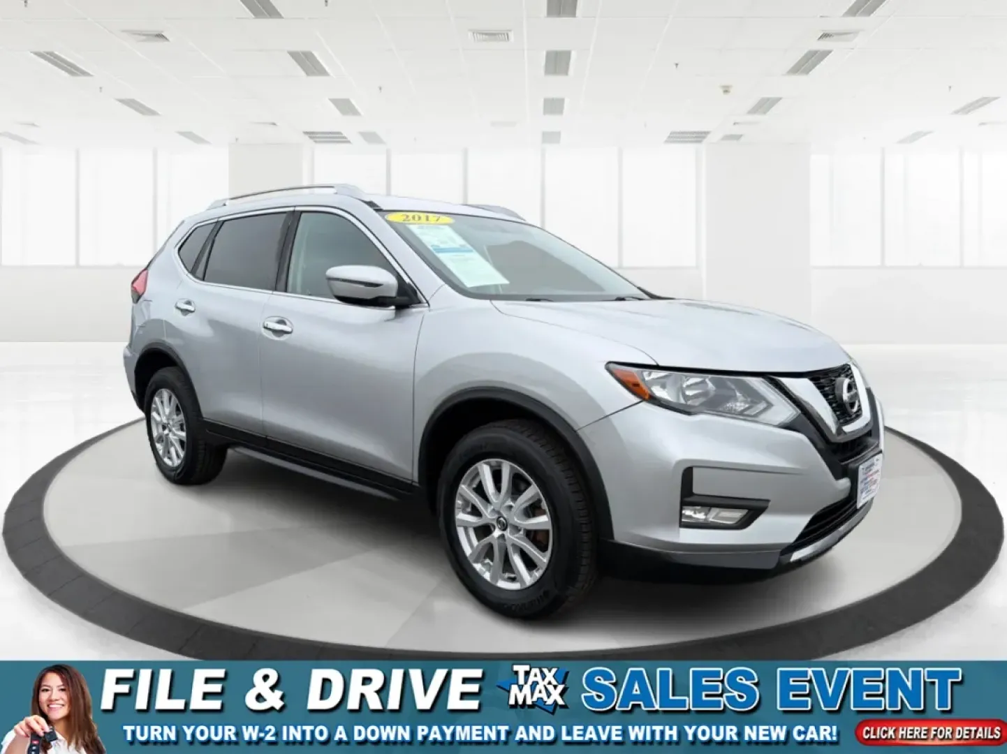 2017 Nissan Rogue SV (JN8AT2MV5HW) with an 2.5L I-4 DOHC engine, located at 401 Woodman Dr, Riverside, OH, 45431, (937) 908-9800, 39.760899, -84.123421 - **Explore the Open Road with the 2017 Nissan Rogue SV Your Perfect Family SUV!**<br /> <br /> Are you looking for a vehicle that effortlessly combines style, practicality, and versatility? The 2017 Nissan Rogue SV is the ultimate choice for growing families and adventure seekers alike. With its spa - Photo#0