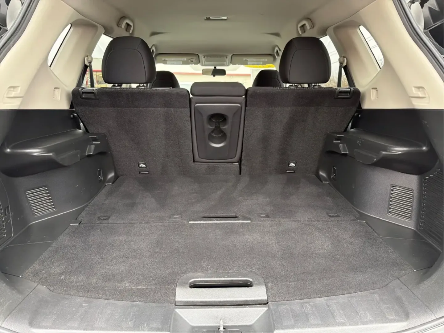 2017 Nissan Rogue SV (JN8AT2MV5HW) with an 2.5L I-4 DOHC engine, located at 401 Woodman Dr, Riverside, OH, 45431, (937) 908-9800, 39.760899, -84.123421 - **Explore the Open Road with the 2017 Nissan Rogue SV Your Perfect Family SUV!**<br /> <br /> Are you looking for a vehicle that effortlessly combines style, practicality, and versatility? The 2017 Nissan Rogue SV is the ultimate choice for growing families and adventure seekers alike. With its spa - Photo#12