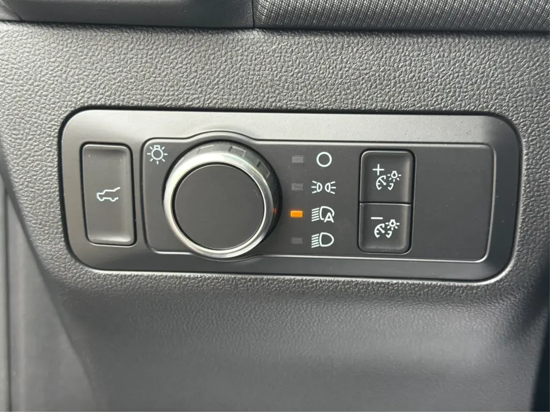 2021 Ford Bronco Sport Base (3FMCR9A63MR) with an Other engine, located at 1230 East Main St, Xenia, OH, 45385, (937) 908-9800, 39.688026, -83.910172 - Experience adventure like never before with the rugged 2021 Ford Bronco Sport Base, now available at Advantage Car and Credit in Xenia, OH! Perfect for outdoor enthusiasts and weekend warriors, this versatile SUV is designed to handle both urban streets and off-road trails. With stylish elegance and - Photo#17