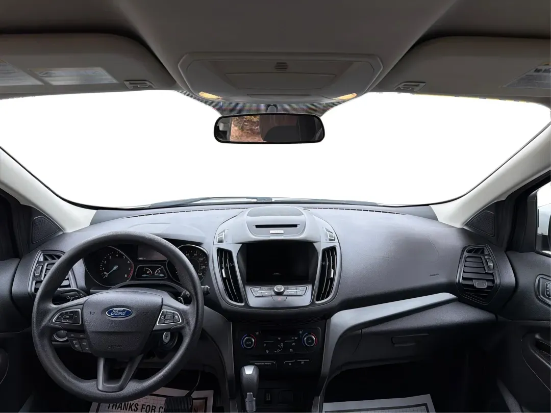 2017 Ford Escape SE (1FMCU0GDXHU) with an Other engine, located at 1184 Kauffman Ave, Fairborn, OH, 45324, (937) 908-9800, 39.807072, -84.030914 - ### Discover Your Next Adventure with the 2017 Ford Escape SE at Advantage Car and Credit - Fairborn<br /> <br /> Are you ready to elevate your daily commute or embark on your next weekend adventure? Look no further than the **2017 Ford Escape SE**, now available at **Advantage Car and Credit** in F - Photo#21