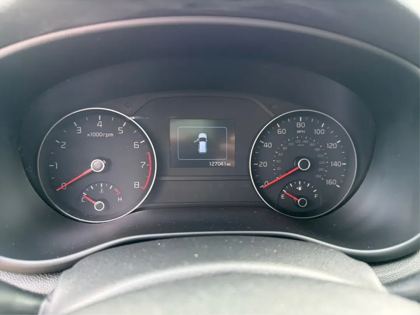 2017 Kia Sportage LX (KNDPMCAC2H7) with an Theta II 2.4L I-4 gasoline direct injection engine, 6A transmission, located at 1230 East Main St, Xenia, OH, 45385, (937) 908-9800, 39.688026, -83.910172 - **Adventure Awaits with the 2017 Kia Sportage LX at Advantage Car and Credit - Riverside!**<br /> <br /> Are you looking for a versatile crossover that seamlessly fits into your active lifestyle? The 2017 Kia Sportage LX is your ticket to weekend adventures, family road trips, and daily commutes. Wi - Photo#15