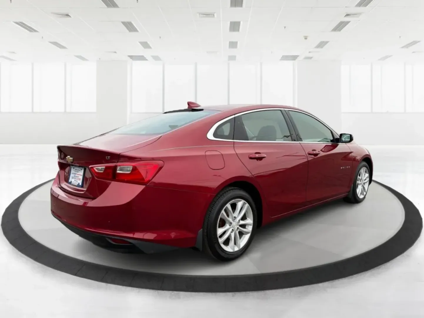 2017 Chevrolet Malibu 1LT (1G1ZE5ST1HF) with an 1.5L I-4 gasoline direct injection engine, located at 4508 South Dixie Dr, Moraine, OH, 45439, (937) 908-9800, 39.689976, -84.218452 - Are you searching for the perfect sedan that balances style, comfort, and reliability? Look no further than the 2017 Chevrolet Malibu 1LT available at Advantage Car and Credit in Moraine, OH. This vehicle is not just a mode of transportation; it's an enhancement to your lifestyle, whether you're nav - Photo#2