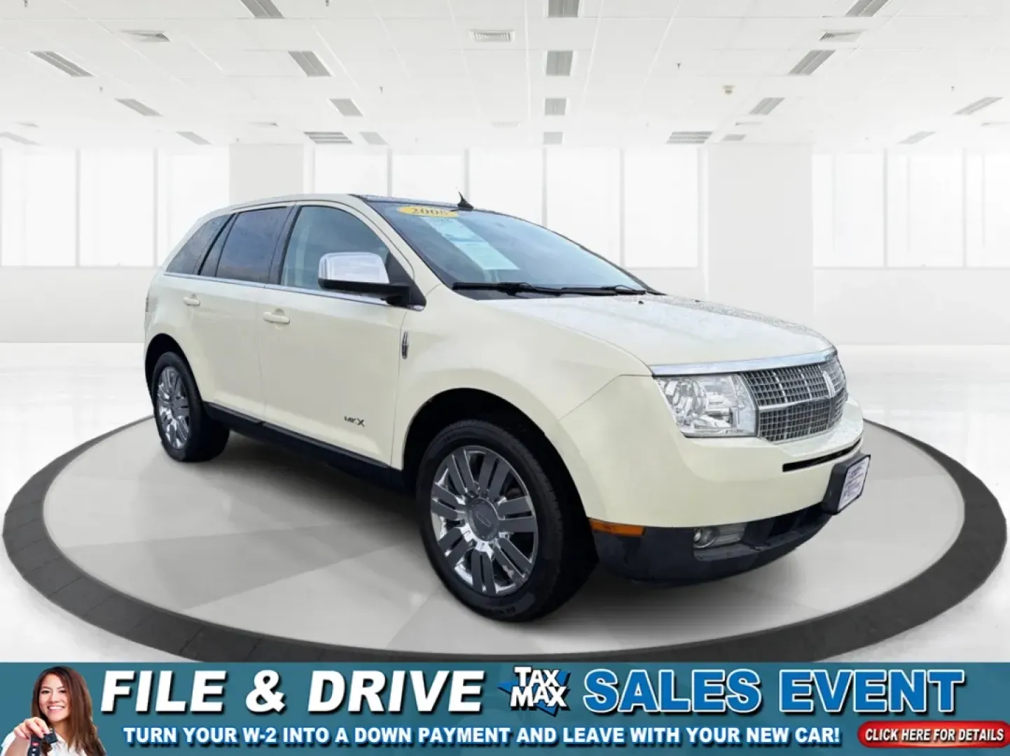 2008 Lincoln MKX Base (2LMDU88CX8B) with an Other engine, located at 1184 Kauffman Ave, Fairborn, OH, 45324, (937) 908-9800, 39.807072, -84.030914 - **Discover Luxury and Comfort with the 2008 Lincoln MKX at Advantage Car and Credit in Fairborn, OH!**<br /> <br /> Are you in the market for a vehicle that seamlessly combines elegance, comfort, and reliability? Look no further than the stunning 2008 Lincoln MKX available at Advantage Car and Credi - Photo#0