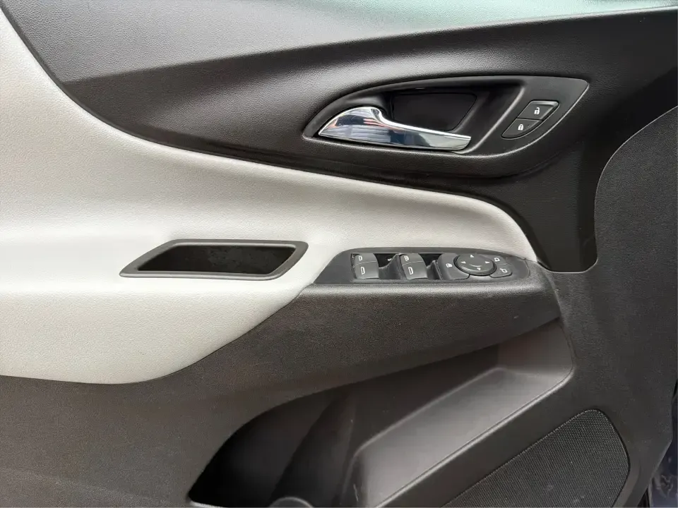 2019 Chevrolet Equinox LS (3GNAXHEV9KL) with an 1.5L I-4 gasoline direct injection engine, 6A transmission, located at 8750 N County Rd 25A, Piqua, OH, 45356, (937) 908-9800, 40.164391, -84.232513 - **Embrace Adventure with the 2019 Chevrolet Equinox LS Perfect for Your Family Road Trips!**<br /> <br /> Are you ready to elevate your family adventures with a vehicle that combines comfort, style, and reliability? Look no further than the stunning 2019 Chevrolet Equinox LS, available now at Advan - Photo#18